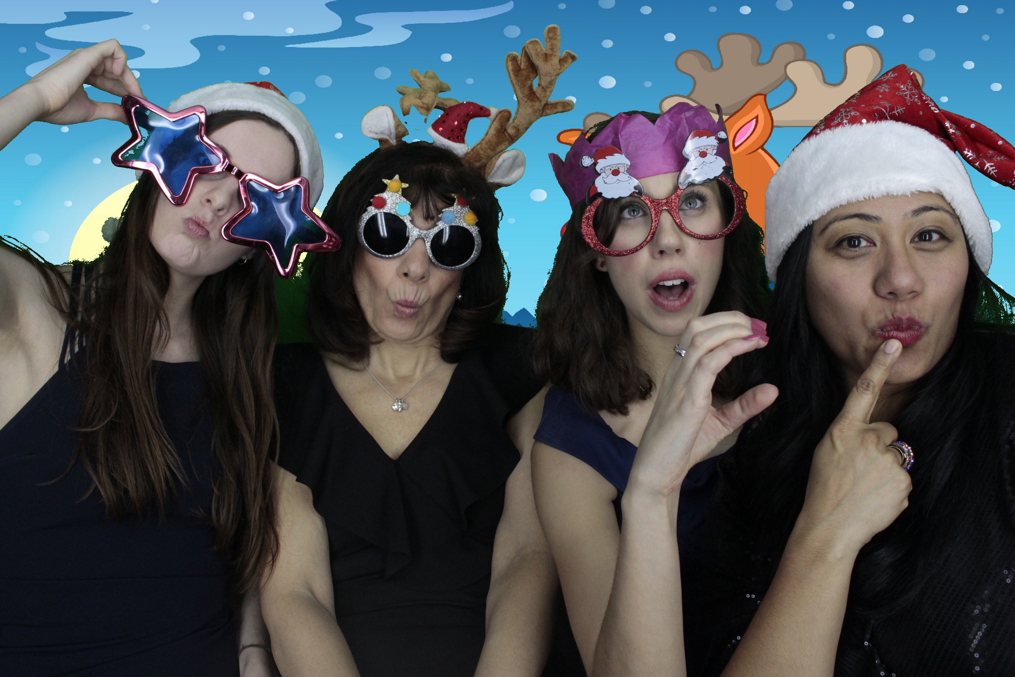 Staffing 360 Solutions Christmas Party  | View more photos from the event at gallery.myphotoboothexperience.co.uk/u/MyPhotoBoothExperienceLtd/Staffing-360-Solutions-Christmas-Party